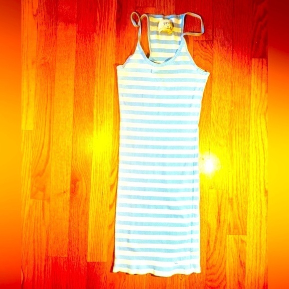 Abercrombie & Fitch Vintage Striped Racerback tank top 🥰 - Picture 3 of 9